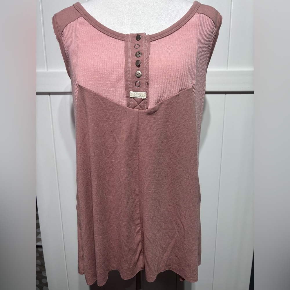 New POL pink/mauve tank top